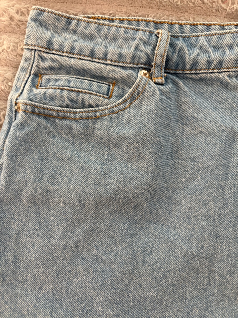 Edikted Jessie Denim Mini Skirt Light Blue — Large - Picture 9 of 10
